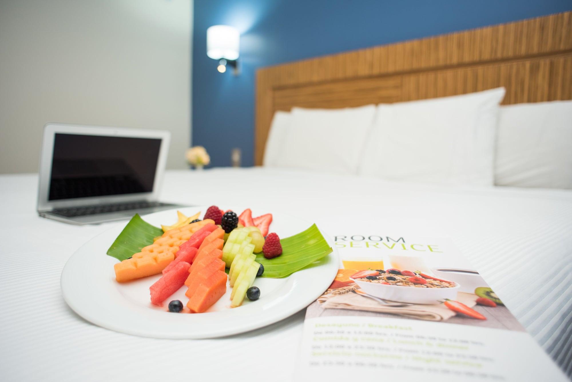 Radisson Hotel & Convention Center Толука Екстер'єр фото