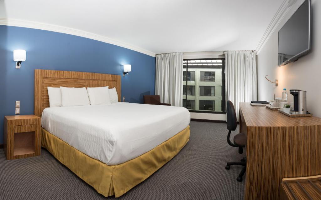 Radisson Hotel & Convention Center Толука Екстер'єр фото