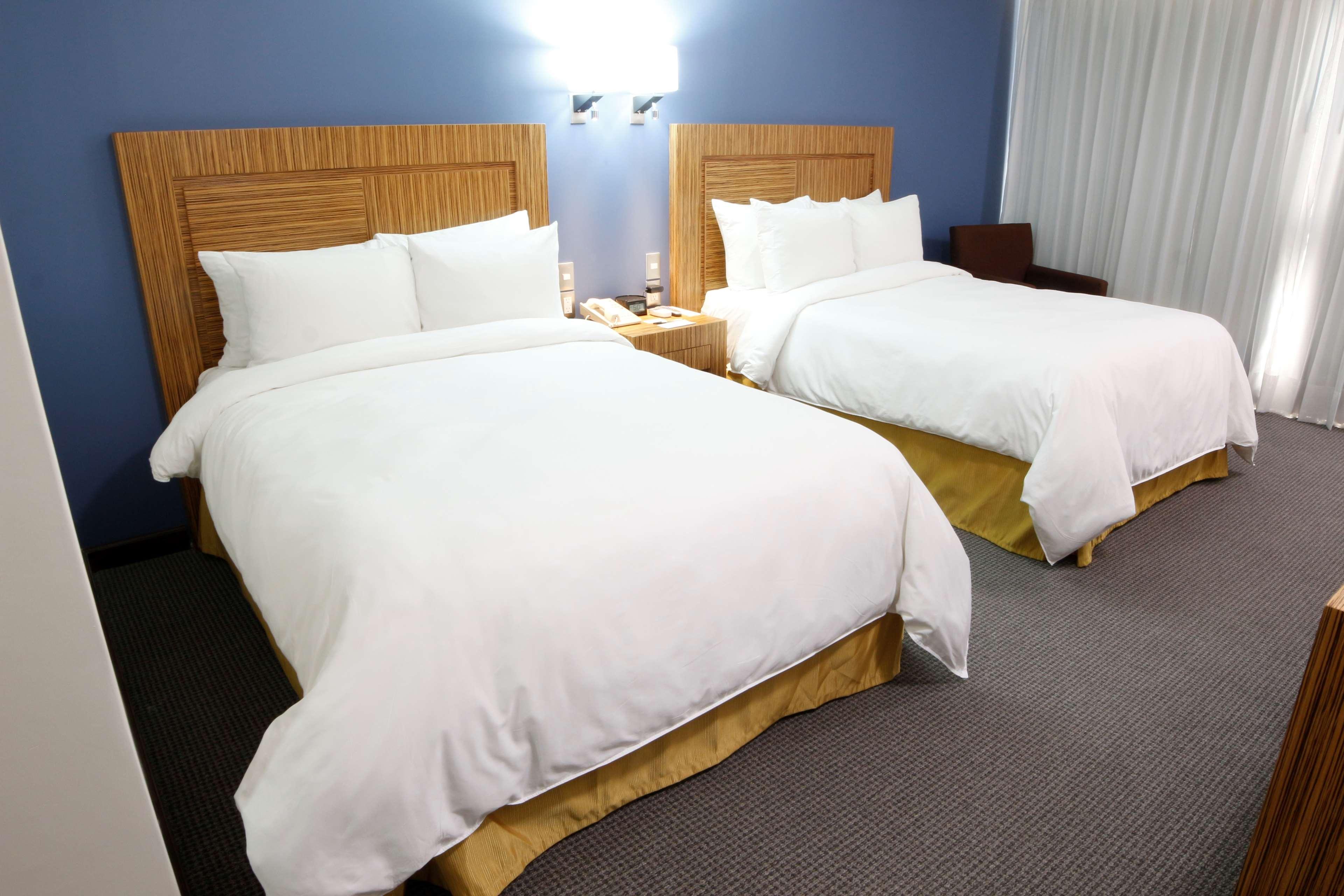 Radisson Hotel & Convention Center Толука Екстер'єр фото